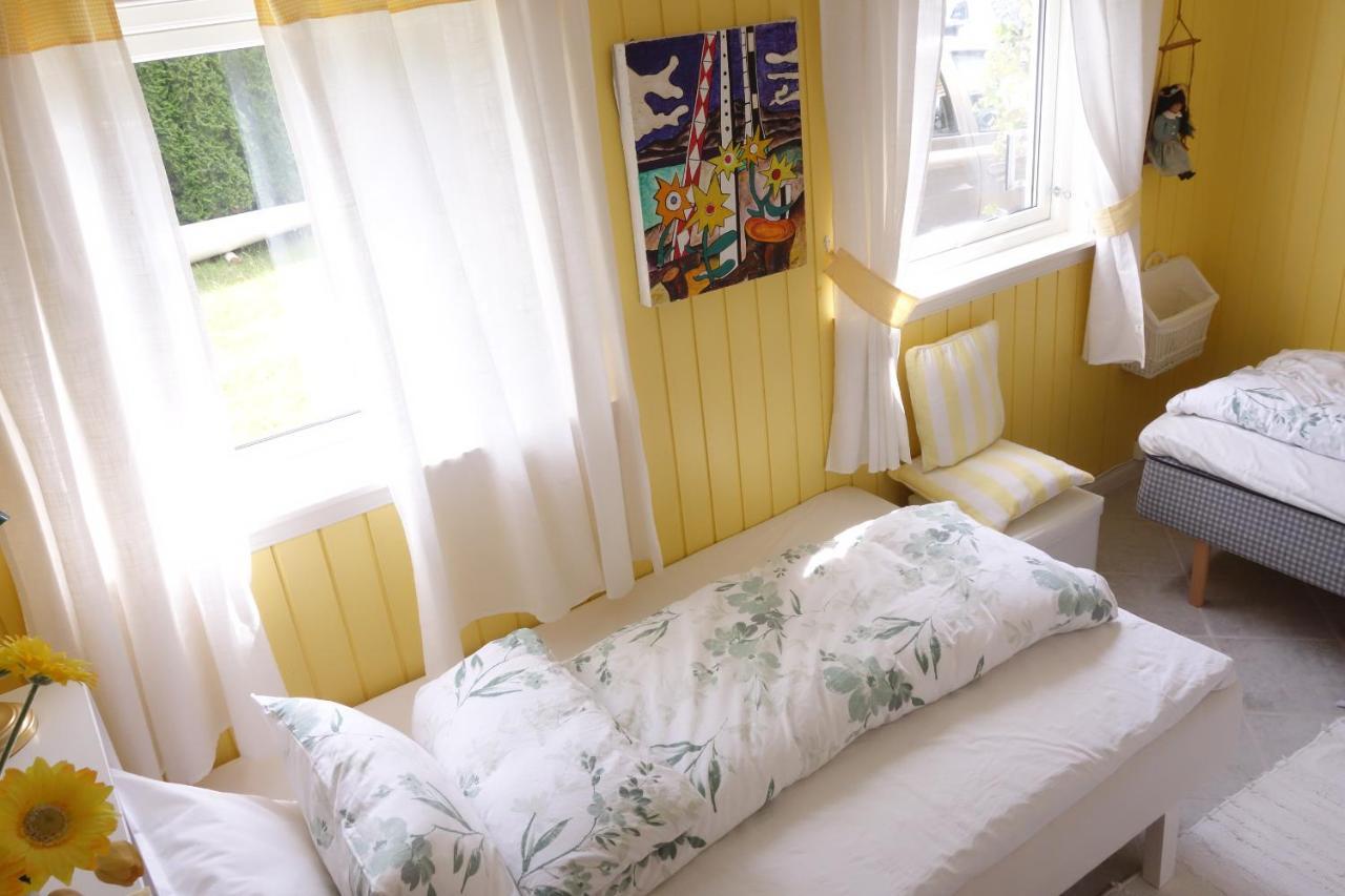 Risor Bed & Breakfast, Randvik Strand Esterno foto